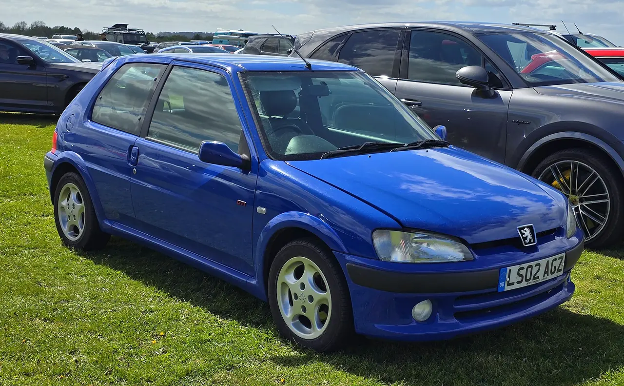S16 · GTI, a Peugeot 106 sixteen valves