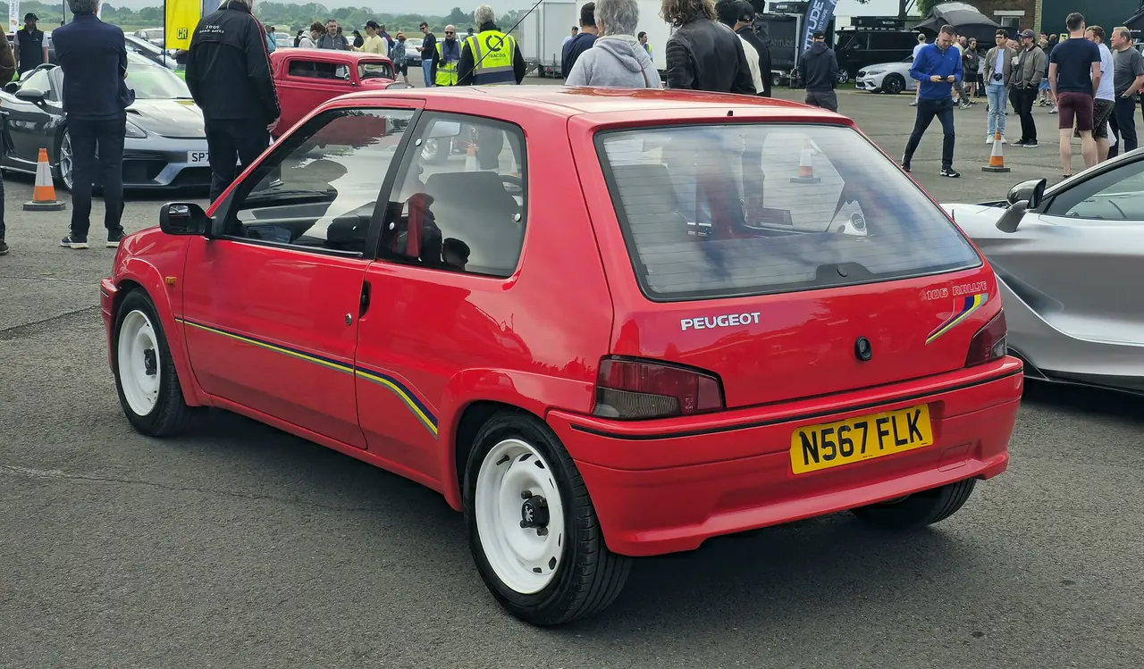 Rallye Series 1: photograph 2